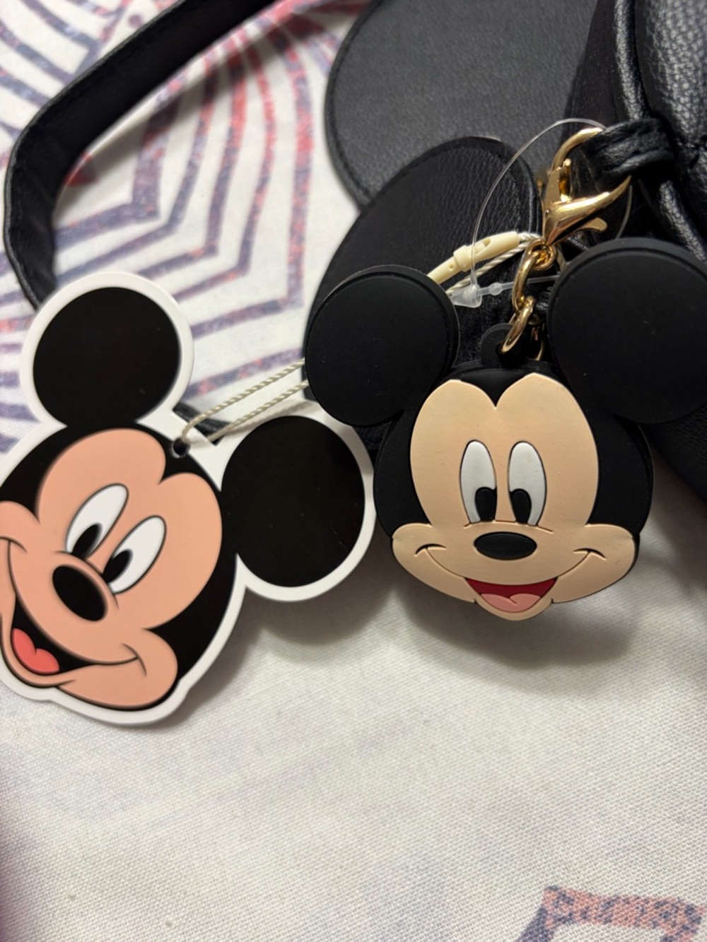Disney Black Quilted Mickey Ear Crossbody Bag - Picture 3 of 4
